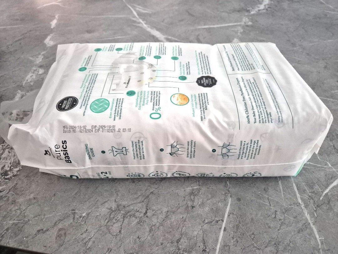 Applecrumby PureBasics (3x Mega Pack) - Tape S (Category: Diapers & Baby Wipes) located in Johor Bahru. Submitted by von.co (Listing ID 1381777897, Image 2). Description: New and unopened. 3 Mega packs - Tape S (56 pcs) Selling as baby doesn't fit S size anymore..