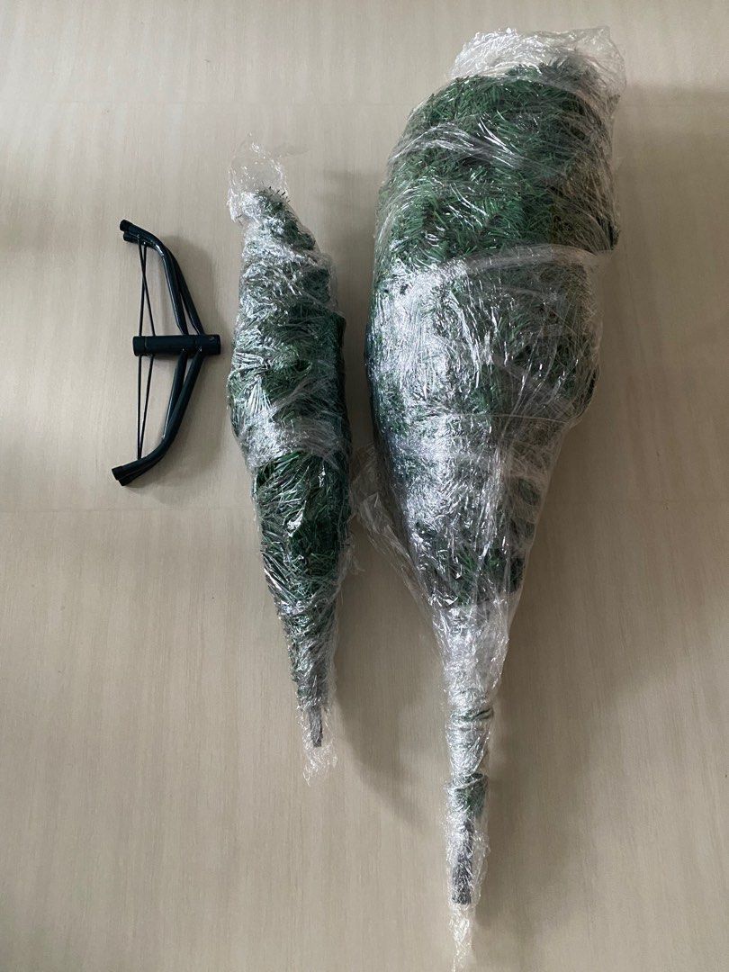Artificial Christmas Tree64885331674369111