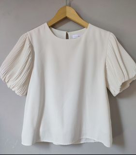 (Kategori: ) berada di . Dikirim oleh sandang_memikat (ID iklan 1381745181, Gambar 1). Deskripsi: .