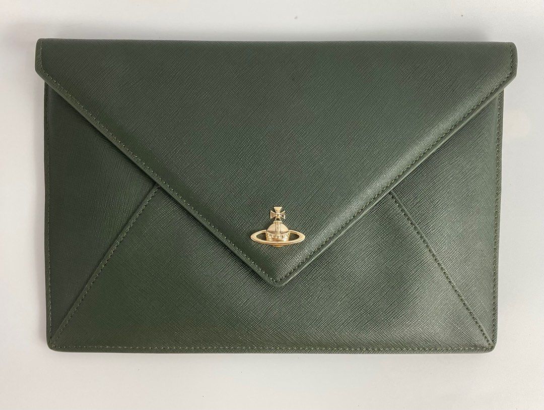 Auth Vivienne Westwood clutch (Category: Luxury Bags & Wallets) located in Caloocan City. Submitted by siftedthriftedph (Listing ID 1381846054, Image 1). Description: Authentic Vivienne Westwood Victoria envelope clutch So chic and elegant Excellent condition lightly cushioned L-10.2in x H-6.7in.