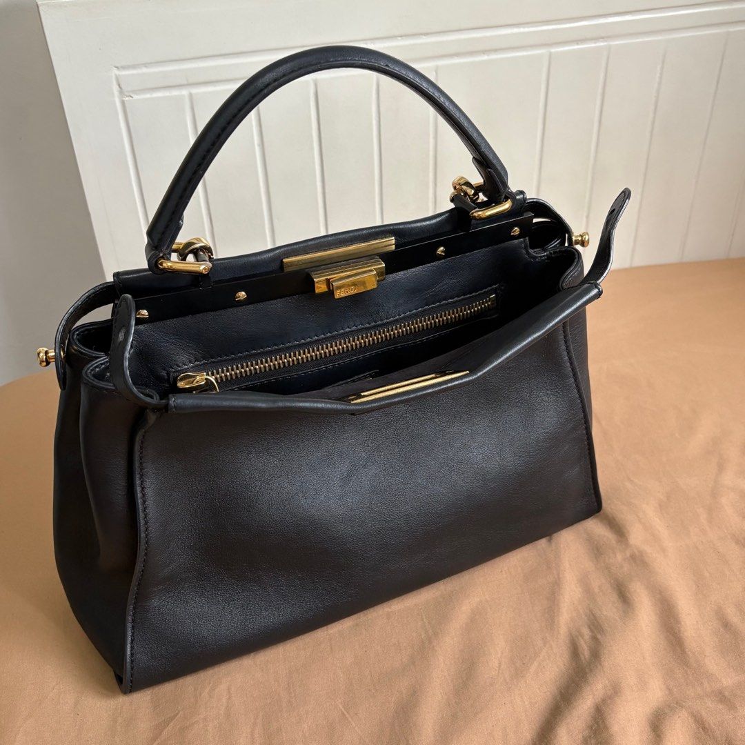 SALE❗️Authentic Fendi Medium Peekaboo (Category: Luxury Bags & Wallets) located in Manila. Submitted by snatchmybag (Listing ID 1381863522, Image 2). Description: .