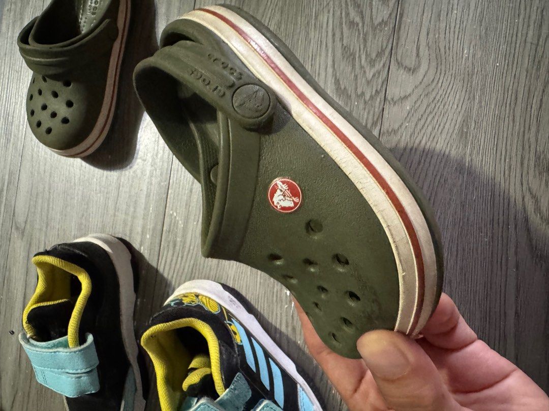 Baby Shoes （分類：嬰兒及小童流行時尚）位於 Hong Kong。 由 siddanicah 提交（商品編號 1381843628，圖片 3）。簡介： ALL for 100hkd。