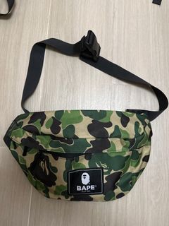 （分類：）位於 。 由 sneakerfever1 提交（商品編號 1381827214，圖片 1）。簡介： 。