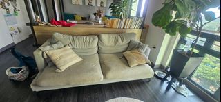 (Category: ) located in . Submitted by ireneli0609 (Listing ID 1381735060, Image 1). Description: .