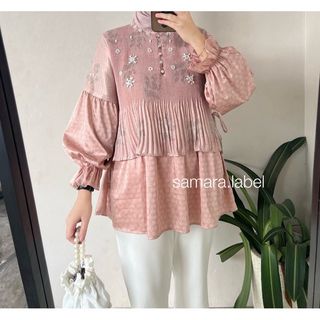 (Kategori: ) berada di . Dikirim oleh pakeajaaa (ID iklan 1381854563, Gambar 1). Deskripsi: .