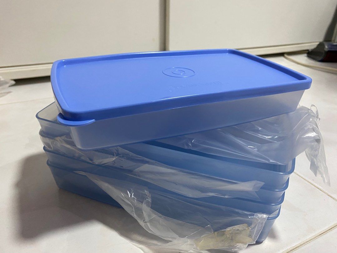 BRAND NEW TUPPERWARE AIRTIGHT CONTAINER