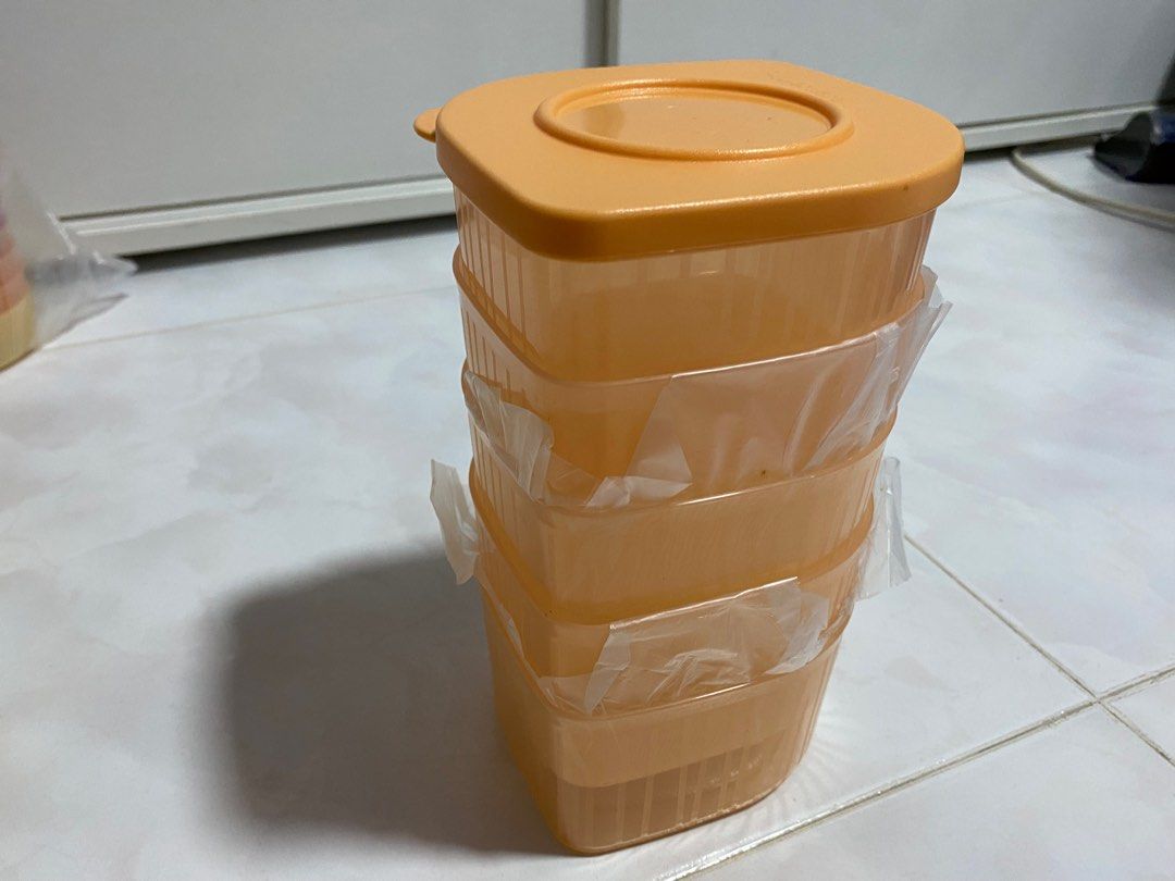 BRAND NEW TUPPERWARE AIRTIGHT CONTAINER 470ML