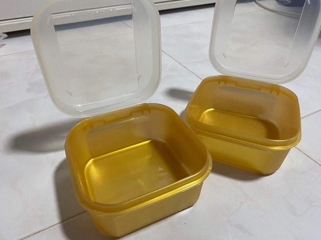 BRAND NEW TUPPERWARE CONTAINER WITH LID 450ML