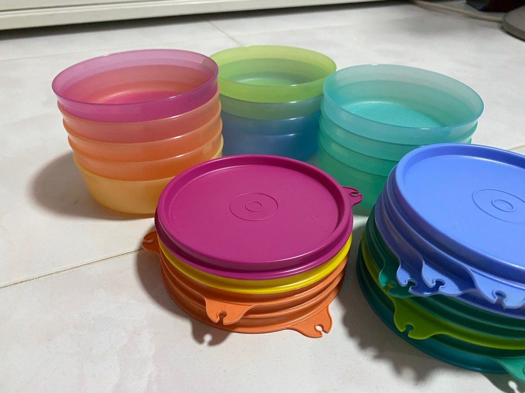BRAND NEW TUPPERWARE CONTAINER WITH MULTIPLE COLOURS