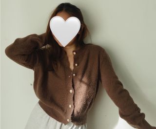 (Category: ) located in . Submitted by declutter.pjt (Listing ID 1381784470, Image 1). Description: .
