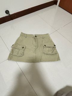 (Category: ) located in . Submitted by hellooooooooow (Listing ID 1381862459, Image 1). Description: .