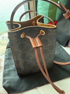 （分類：）位於 。 由 a_wwc 提交（商品編號 1381715715，圖片 1）。簡介： 。