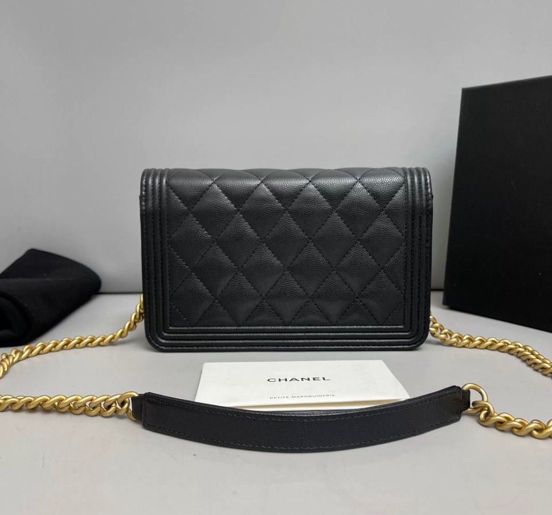 Chanel Boy WOC Wallet On Chain (Category: Luxury Bags & Wallets) located in Manila. Submitted by rainrainrainrainrain (Listing ID 1381883919, Image 2). Description: excellent condition, also like new,come with card , dust bag and box ( chip ) Authentic guarantee, If identification documents are required, additional 900 peso will be charge Shipping by LBC air cargo Payment method: Paypal/wise/ international bank transfer After received payment, it