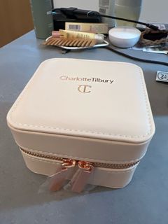 （分類：）位於 。 由 sassycorg 提交（商品編號 1381784615，圖片 1）。簡介： 。