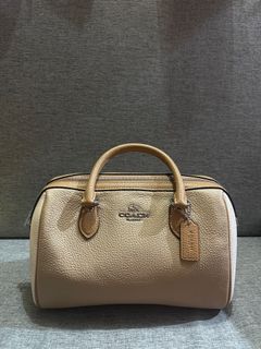 （分類：）位於 。 由 booboobooooo 提交（商品編號 1381840827，圖片 1）。簡介： 。