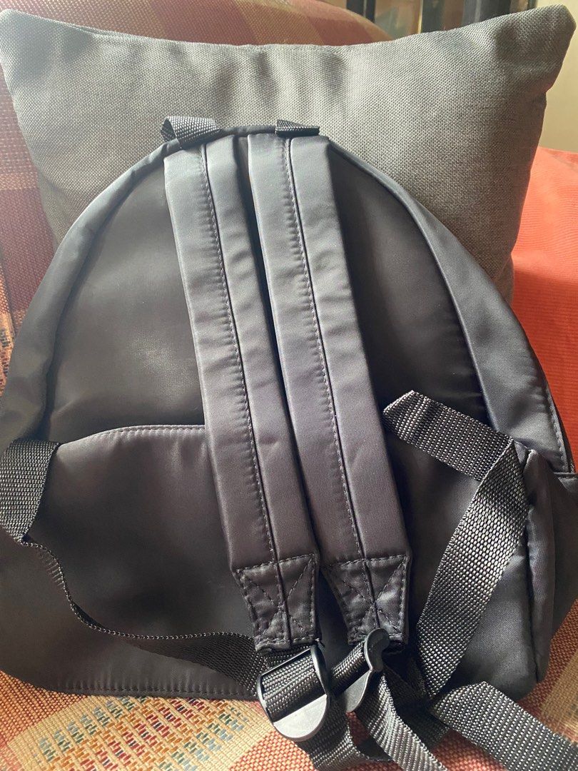 Cotton On (Category: Backpacks) located in Manila. Submitted by sample_only (Listing ID 1381704001, Image 3). Description: Cotton On Betty Backpack Black Small.