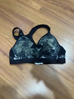 (Category: ) located in . Submitted by thriftybae (Listing ID 1381808685, Image 1). Description: .