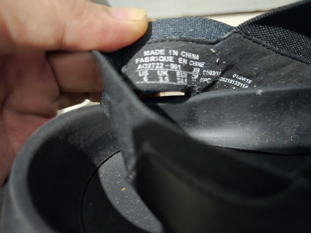 Declutter nike slides (Category: Slippers and slides) located in Davao. Submitted by declutter2161 (Listing ID 1381871230, Image 3). Description: nike slides uk 4 us 7 pwede 36-37 used once.