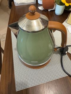 （分類：）位於 。 由 cewkyaa01 提交（商品編號 1381775717，圖片 1）。簡介： 。
