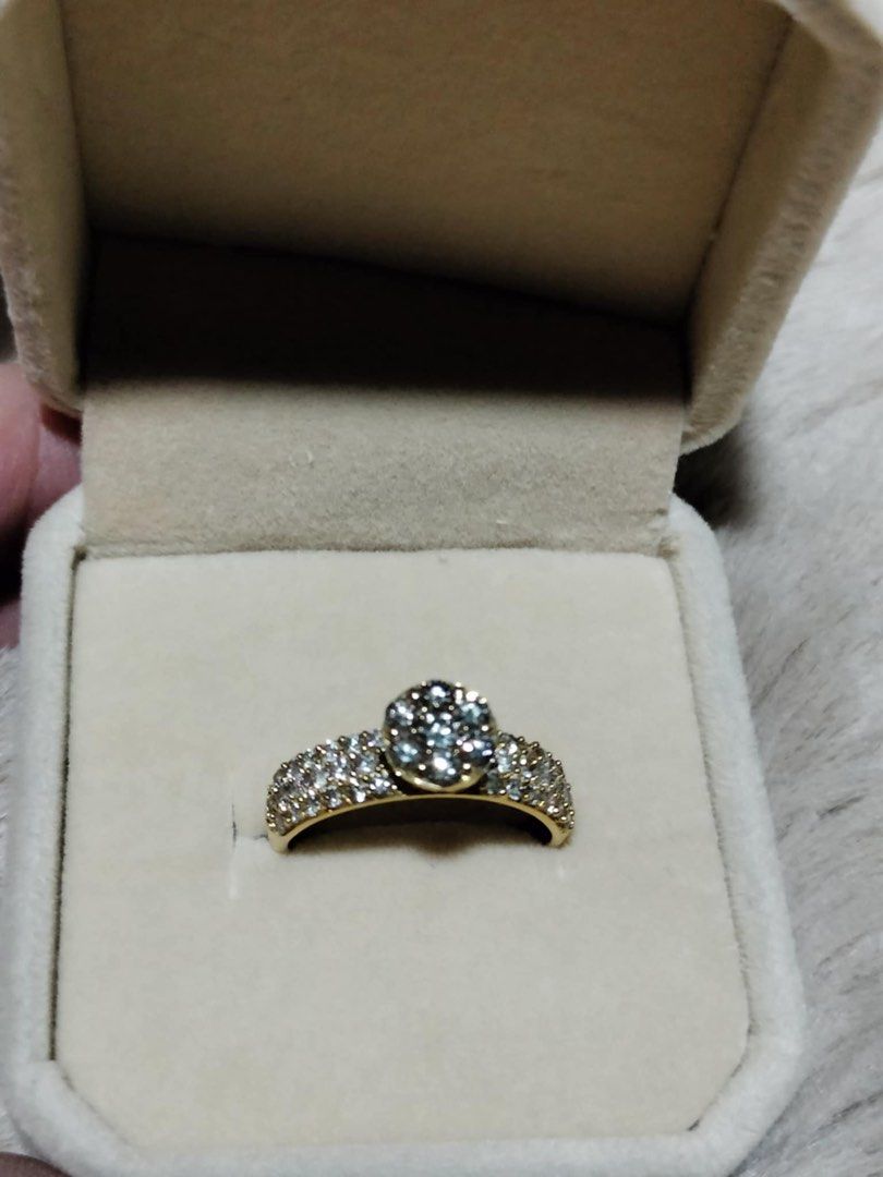 diamond ring (Category: Rings) located in Cavite. Submitted by beamitch (Listing ID 1381712406, Image 2). Description: 100% natural diamond comes with certificate free sf tru lbc only size 7 .