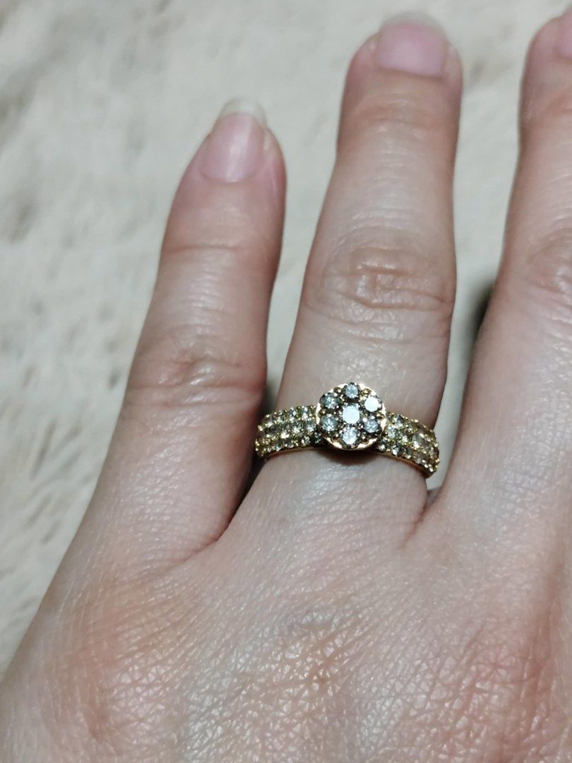diamond ring (Category: Rings) located in Cavite. Submitted by beamitch (Listing ID 1381712406, Image 3). Description: 100% natural diamond comes with certificate free sf tru lbc only size 7 .