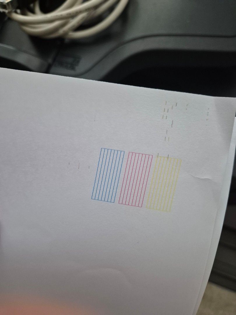 Epson WorkForce Printer (Category: Printers, Scanners & Copiers) located in Singapore. Submitted by omgrve (Listing ID 1381778342, Image 3). Description: **Ink jet clogged, will need to know how to repair to use** Otherwise, flawless on the surface. - Epson WorkForce WF-2661 printer - Includes power cable - Prints in color.