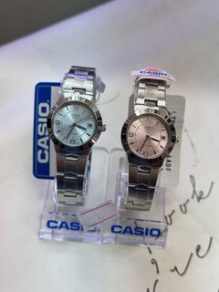 旺角門市Final sale 100%全新CASIO 女裝鋼帶錶 $199/1隻  $199 one piece LTP-1241D🧊冰藍色/冰粉色 比較精緻款式 有日曆 清貨大減價 蝕本清倉64213877739777110