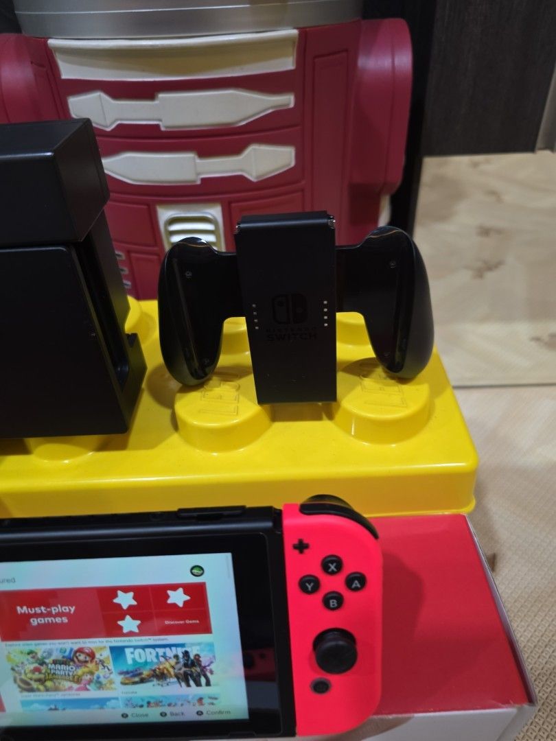 Fixed Price - Nintendo Switch Gen 1 Full Set + Hardcase + Cover63108087479810112