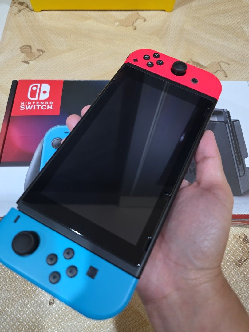 Fixed Price - Nintendo Switch Gen 1 Full Set + Hardcase + Cover63108087479810114