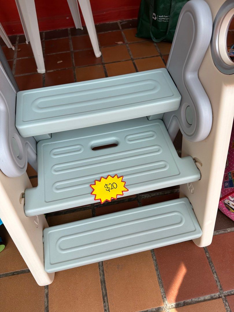 Foldable Step Stool64885393968259112