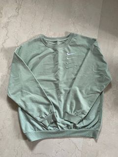 (Category: ) located in . Submitted by prelovedsalezzz (Listing ID 1381820806, Image 1). Description: .