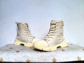(Kategori: ) berada di . Dikirim oleh luxurious.unluxurious (ID iklan 1381807602, Gambar 1). Deskripsi: .