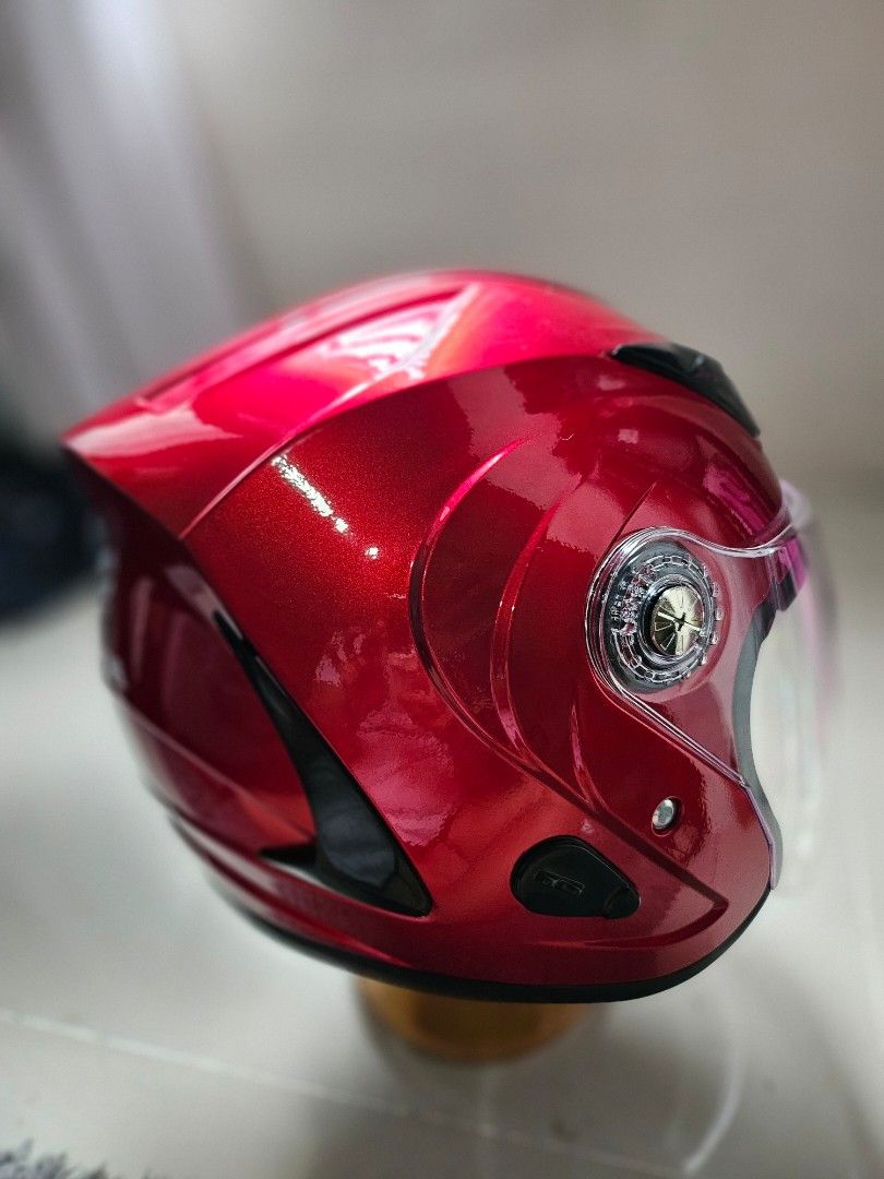 Honda Half face helmet (Category: Helmets and other Riding Gears) located in Paranaque City. Submitted by hurlyshell (Listing ID 1381781360, Image 3). Description: Authentic Honda Half face helmet Used once (from the dealer going home around 10 mins) Location: Parañaque BPI/GCash Pick up/ Lalamove/Grab delivery.