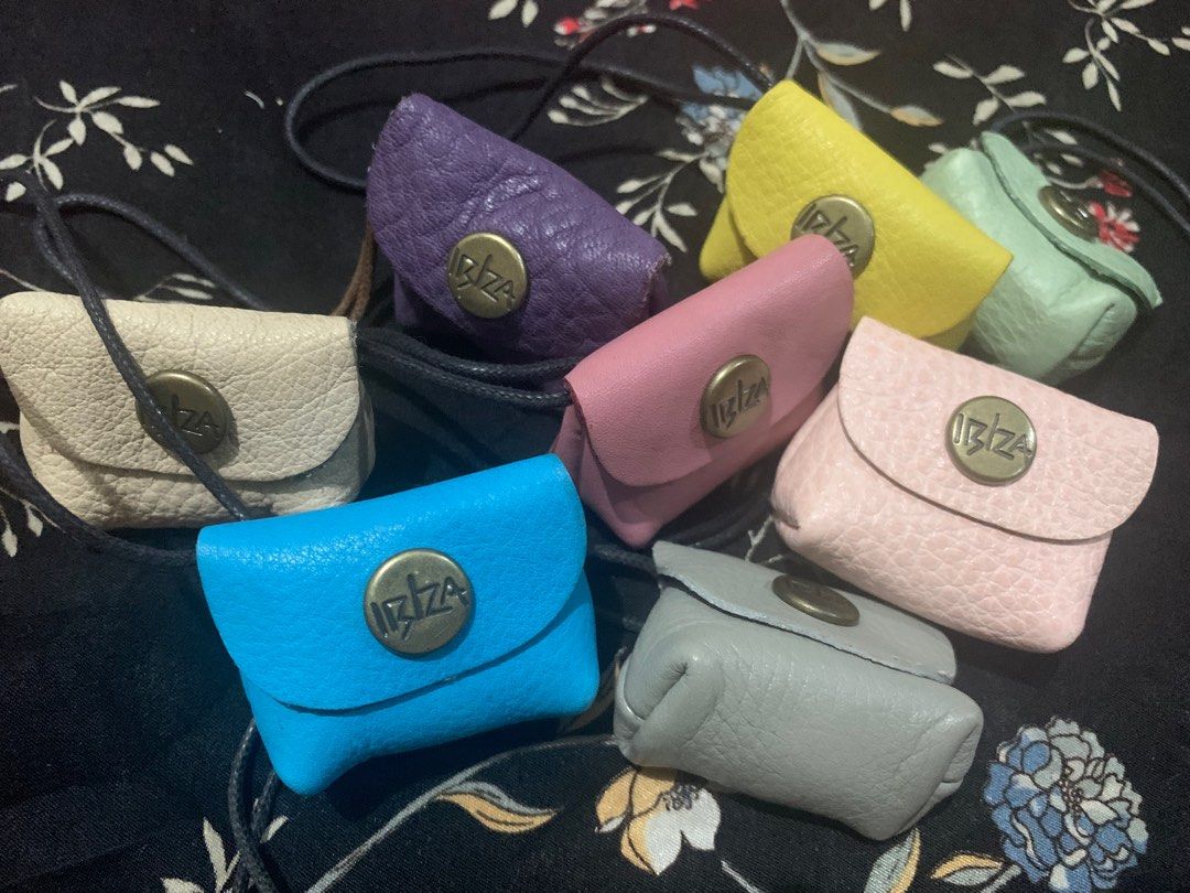 Ibiza genuine leather mini bag charm (Category: Accessory Holder, Box & Organizers) located in Manila. Submitted by jenreyes01 (Listing ID 1381802029, Image 2). Description: Avail: 100 pcs.