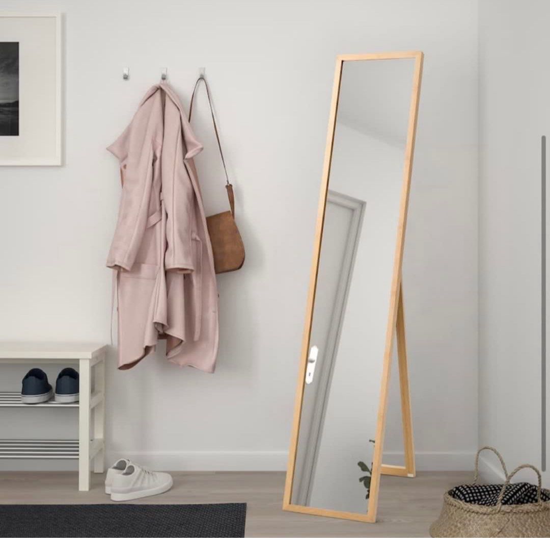 IKEA Standing Mirror64885251851137111