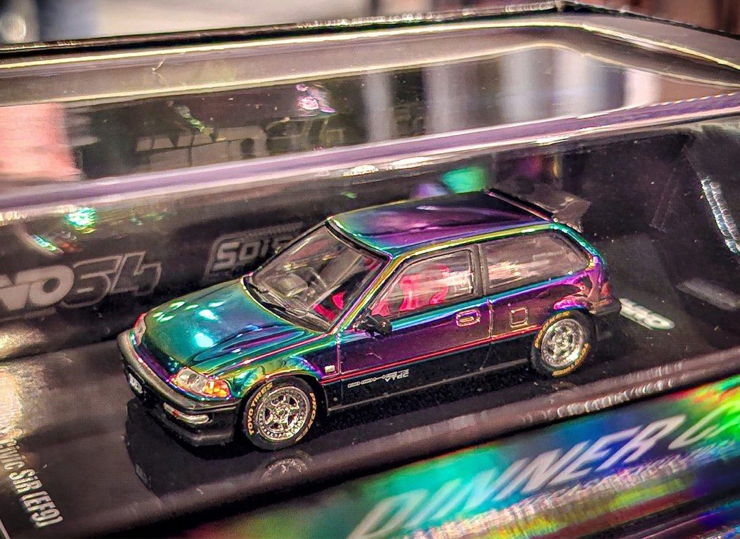 INNO64 Honda Civic SIR (EF9) Dinner Car | 2025 Thailand Diecast