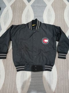 (Kategori: ) berada di . Dikirim oleh putriprlovd (ID iklan 1381673091, Gambar 1). Deskripsi: .