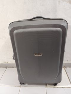 (Kategori: ) berada di . Dikirim oleh brandedauthentic99 (ID iklan 1381758063, Gambar 1). Deskripsi: .