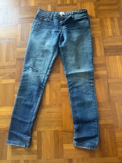 (Category: ) located in . Submitted by maipang (Listing ID 1381772023, Image 1). Description: .