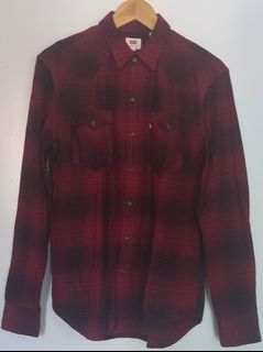 (Kategori: ) berada di . Dikirim oleh panduko_thrifting (ID iklan 1381878831, Gambar 1). Deskripsi: .