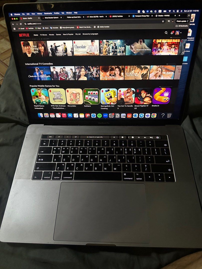 Macbook Pro 2017 (Category: Laptops & Notebooks) located in Manila. Submitted by kentfajila54934 (Listing ID 1381712578, Image 1). Description: For Sale No Issue RS: Upgrade to M2 Ram : 16 GB Storage : 256 GB With Touchbar Last Price 18.5k No issue, check all u want. Last price na yan.