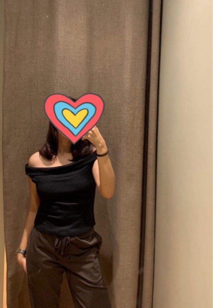 MANGO Sleeveless / Off-shoulder Top in Black (Category: Sleeveless) located in Mandaluyong City. Submitted by _cst14 (Listing ID 1381775690, Image 2). Description: •bought impulsively • worn once (1x) then washed & stored • rfs: decluttering.