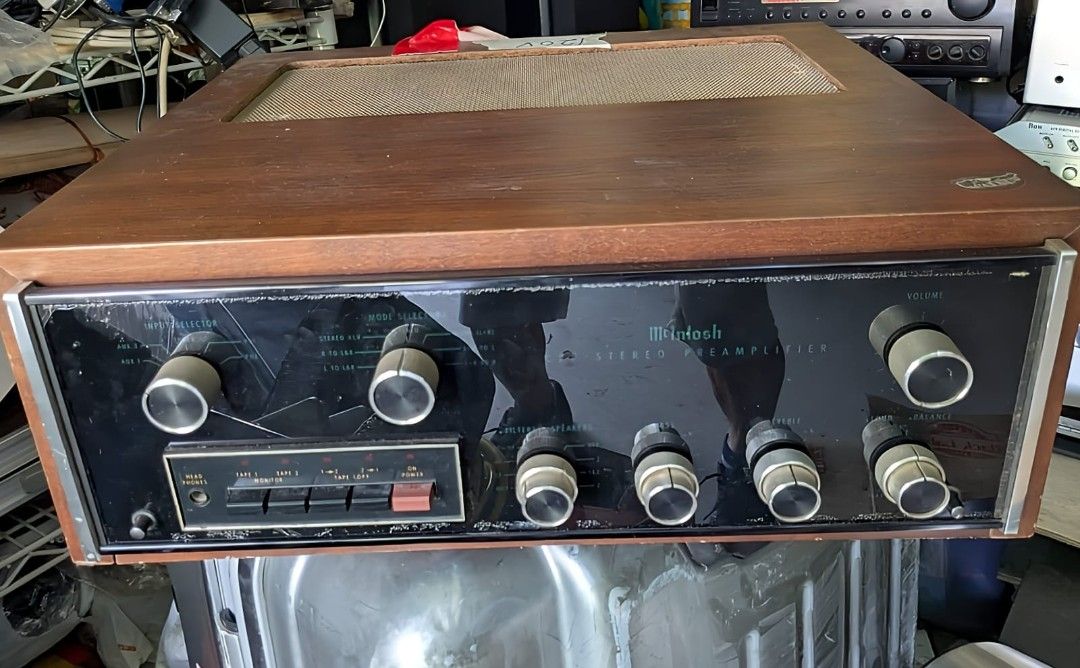McIntosh C27 Stereo Preamplifier - Vintage Audio632133536893451110