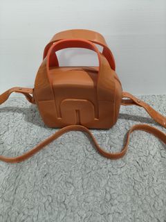(Kategori: ) berada di . Dikirim oleh lusystuff (ID iklan 1381796349, Gambar 1). Deskripsi: .