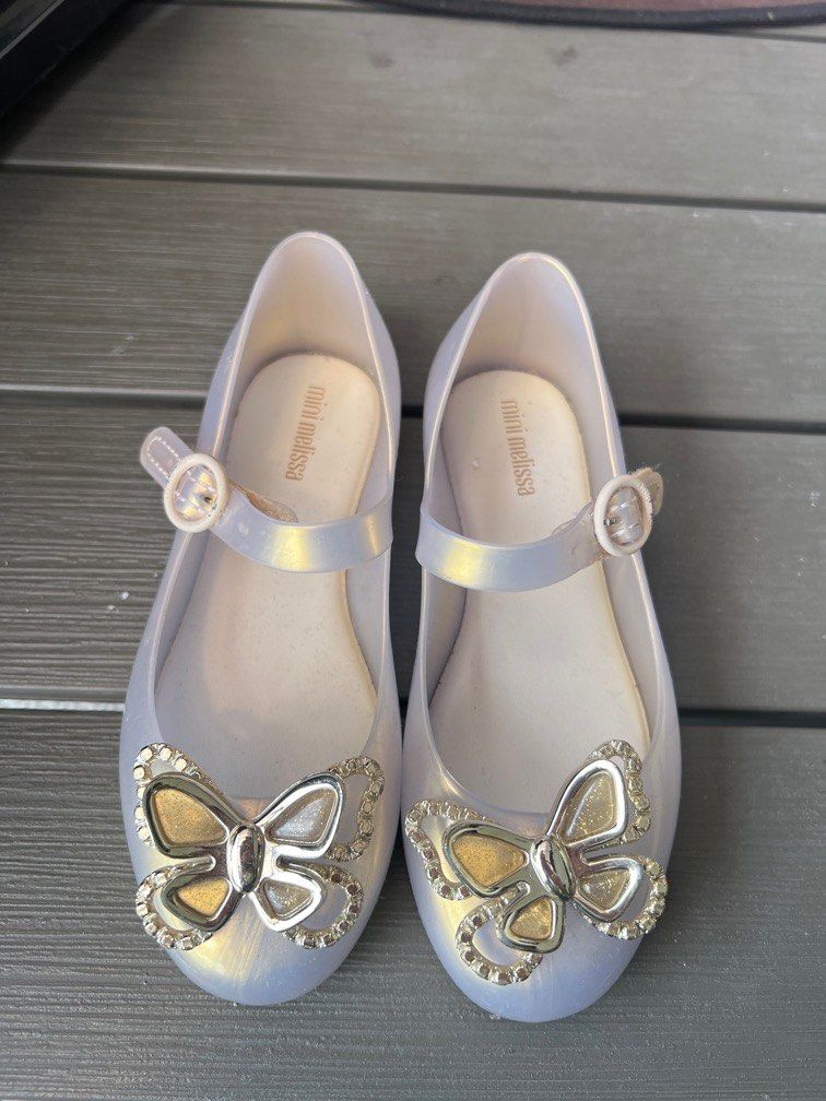 Mini melissa flats (Category: Babies & Kids Fashion) located in Las Pinas. Submitted by odee25 (Listing ID 1381675694, Image 1). Description: .