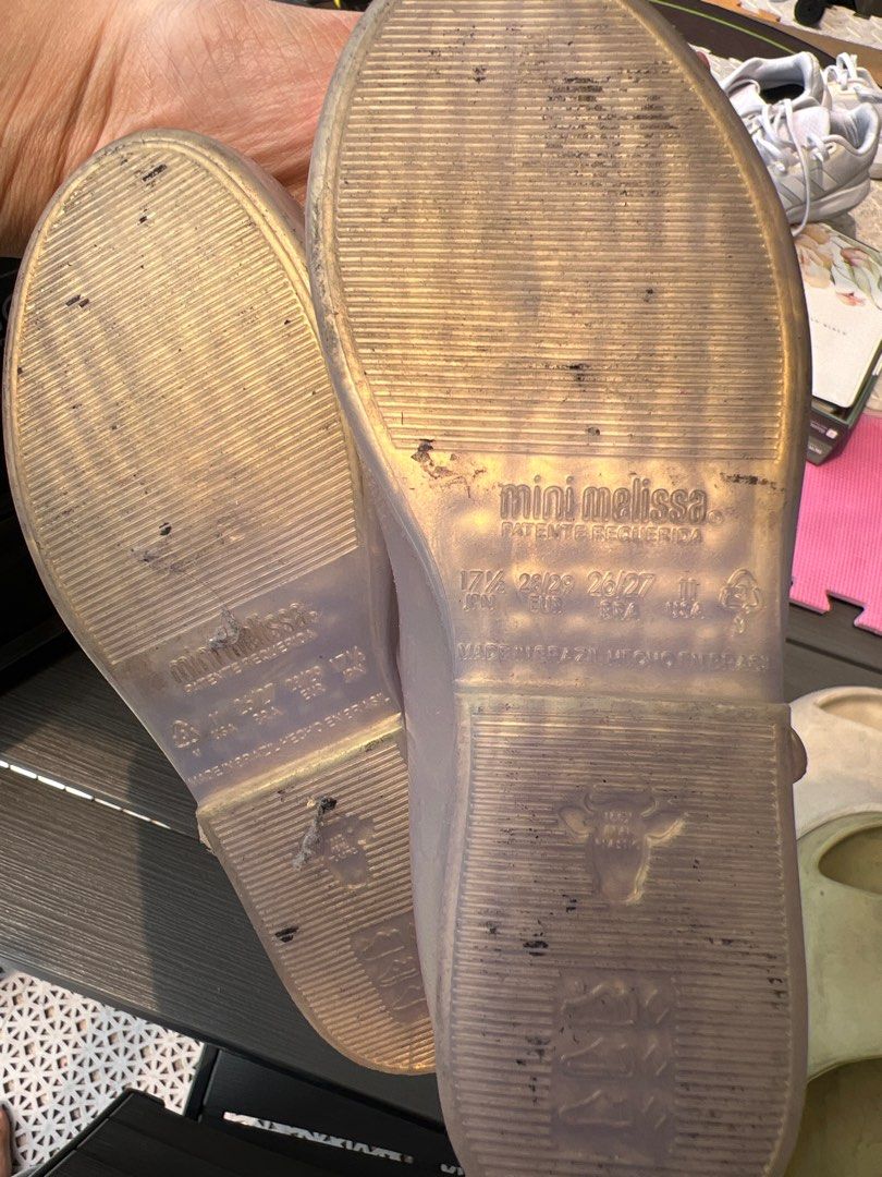 Mini melissa flats (Category: Babies & Kids Fashion) located in Las Pinas. Submitted by odee25 (Listing ID 1381675694, Image 2). Description: .