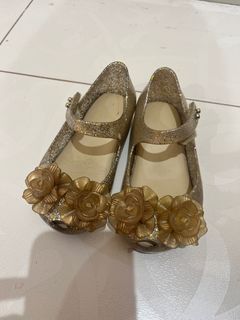 (Kategori: ) berada di . Dikirim oleh preloveplg.midley (ID iklan 1381680600, Gambar 1). Deskripsi: .