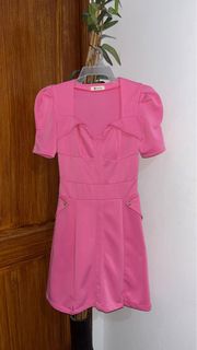 (Category: ) located in . Submitted by gwardrobe__ (Listing ID 1381873230, Image 1). Description: .