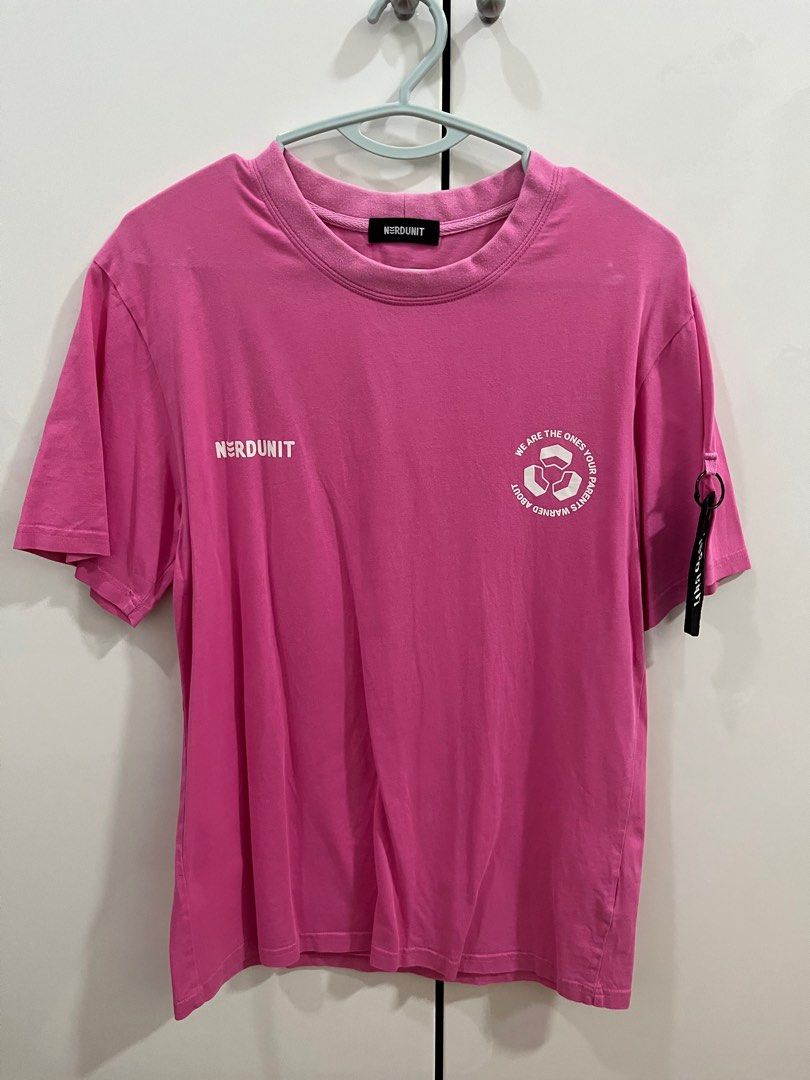 Nerdunit tee (Category: Tshirts & Polo Shirts) located in Kuala Lumpur. Submitted by sharky4788 (Listing ID 1381867598, Image 2). Description: .