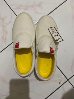 (Kategori: ) berada di . Dikirim oleh mencari.pemilik.baru (ID iklan 1381804542, Gambar 1). Deskripsi: .